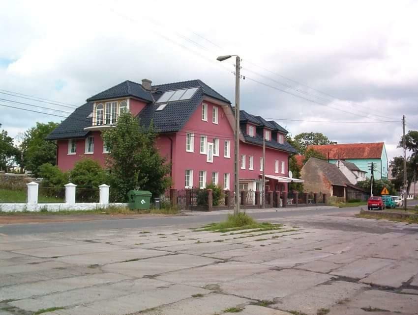 Gosciniec Ella Inn Lipniki Lipniki  Exterior photo
